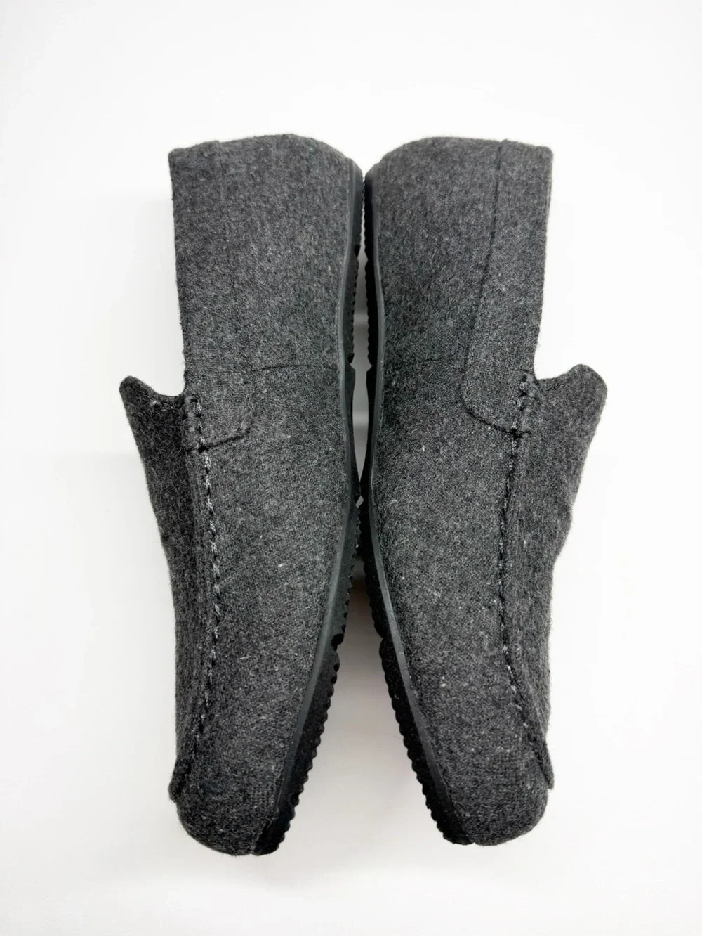 NEW Vionic Tompkin Flannel Slippers Charcoal Gray Size 7